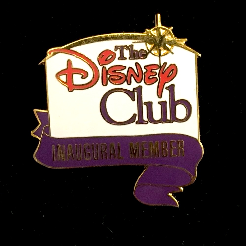 The Disney Club Inaugural Member Pin Official Pin Trading Collectable 11$
